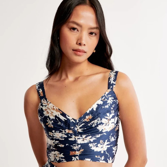 Abercrombie & Fitch Ruched Plunge Tank Top Blue Floral  Size Large NWT - Picture 1 of 8